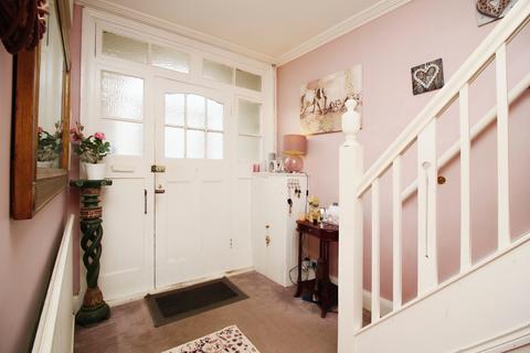 undefined, Fosse Way, Syston, LE7