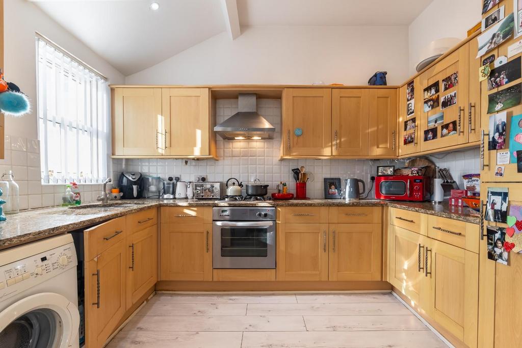 Kitchen-1.jpg