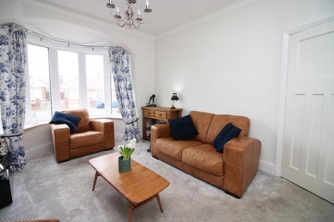 16 Bryning Avenue, Bispham, Blackpool, FY2 9LU