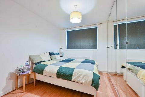 2 bedroom flat for sale, Minford Gardens, Brook Green, London, W14