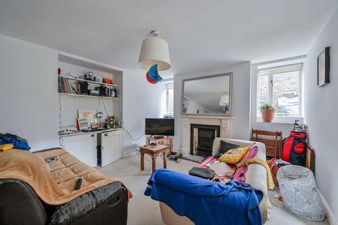 1 bedroom flat to rent, Kempshott Road, Streatham Common, London, SW16