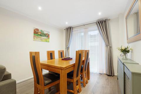 32 Olivers Mill, New Ash Green, Longfield, DA3 8RE