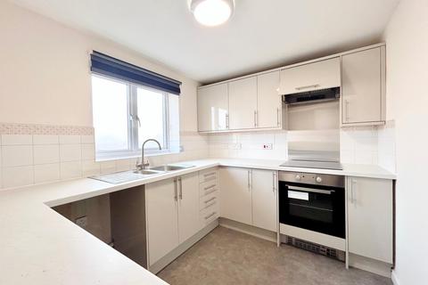 2 bedroom apartment to rent, Banyard Close, Cheltenham GL51