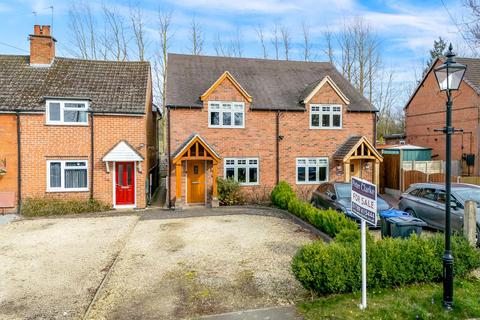 3 bedroom semi-detached house for sale, Park Lane, Snitterfield, Stratford-upon-Avon