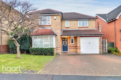 4 bedroom detached house for sale, Thornhill Road, Harworth, DONCASTER