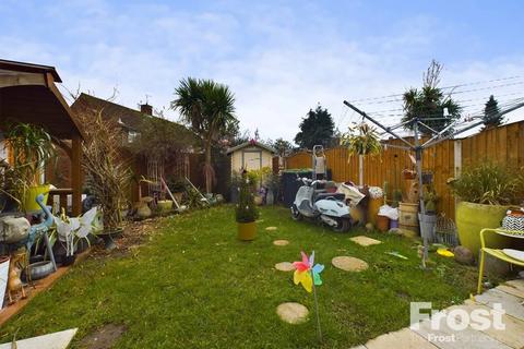 10 Birch Road, Feltham, TW13 6UL