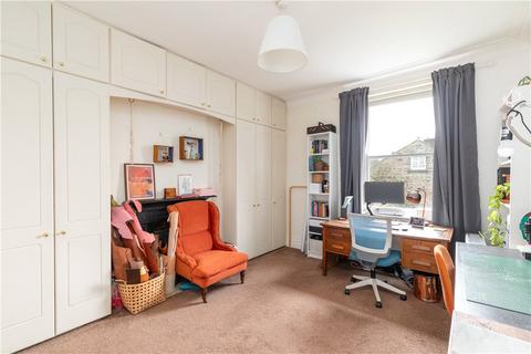 1 Alexandra Crescent, Ilkley, LS29 9ER