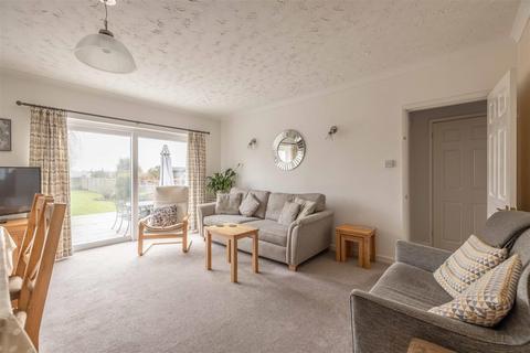 15 Church Road, Old Windsor, Windsor, SL4 2PH