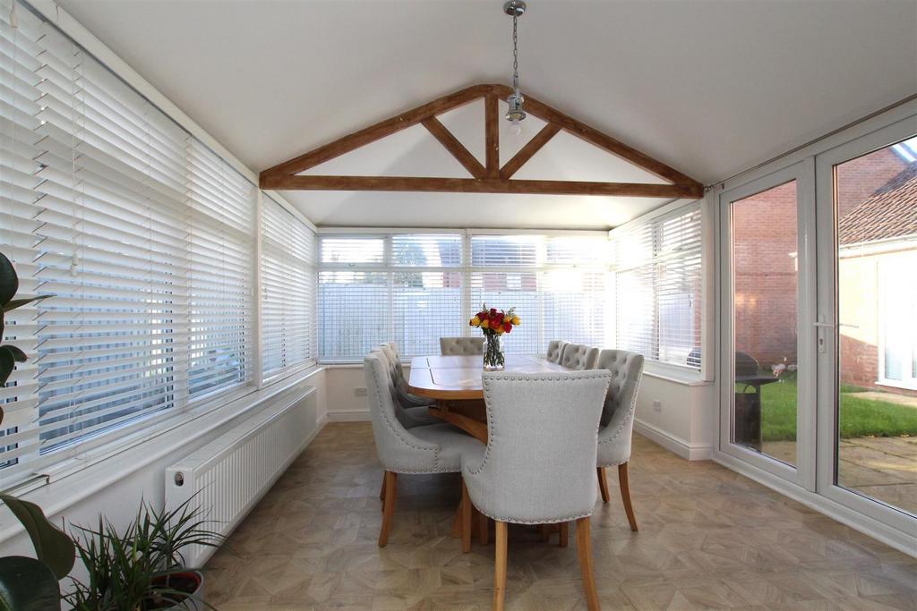 Dining &amp; Conservatory.JPG