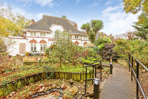 6 bedroom detached house for sale, Fife Road, East Sheen, London, SW14