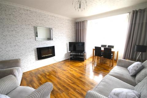 3 bedroom flat for sale, Burnbank Street, Coatbridge