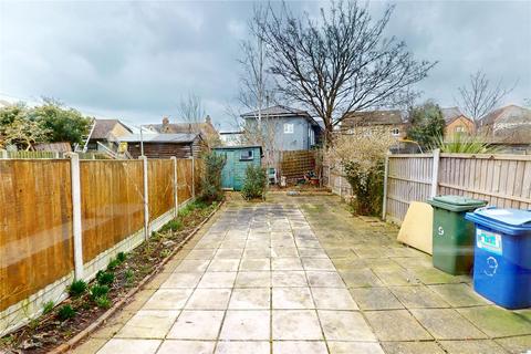 2 bedroom semi-detached house for sale, Salisbury Avenue, Stanford-le-Hope, Essex, SS17