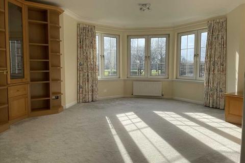 3 bedroom apartment to rent, Branklyn Court, Anniesland, Glasgow