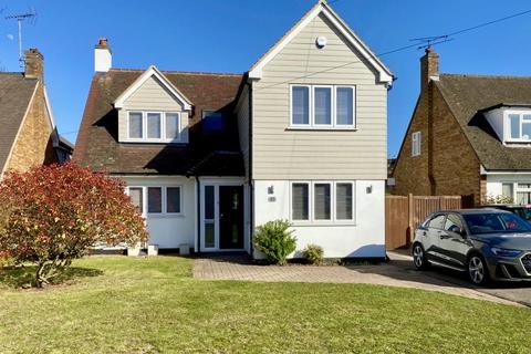 4 bedroom detached house for sale, Mayfield Road, Writtle, Chelmsford