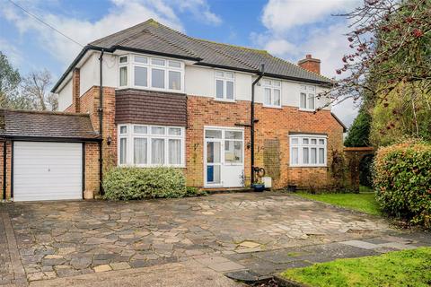 3 bedroom detached house for sale, Colman Close, Epsom Downs