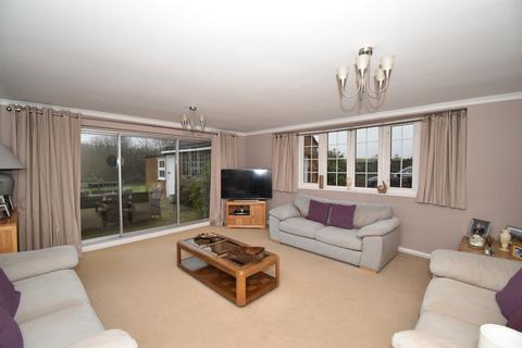 4 bedroom semi-detached house for sale, Headcorn Road, Lenham, ME17