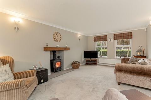 8 Appleby Crescent, Knaresborough, HG5 9LS