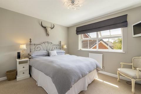 8 Appleby Crescent, Knaresborough, HG5 9LS