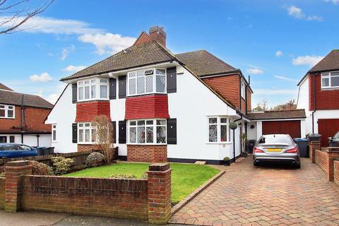 4 bedroom semi-detached house for sale, Hartland Way, Shirley