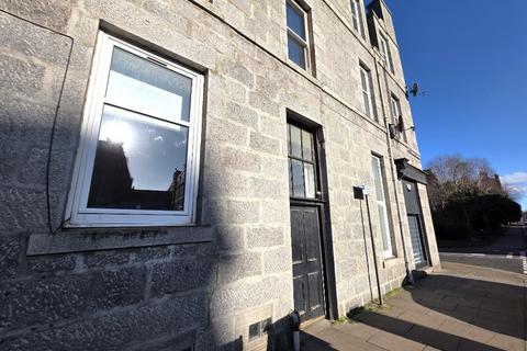 Hutcheon Street, City Centre, Aberdeen, AB25