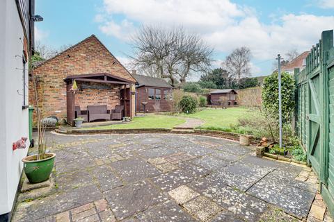 2 bedroom terraced house for sale, Fish Street, Redbourn, St. Albans, AL3