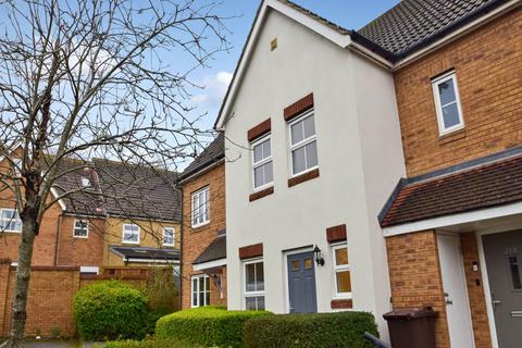 2 bedroom house to rent, Grange Road, Gillingham,