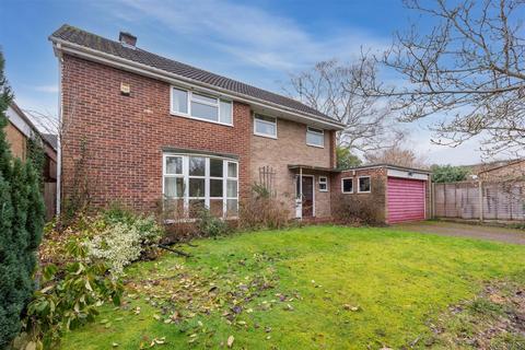 3 bedroom detached house for sale, Wootton Way, Maidenhead