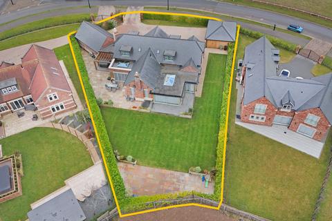5 bedroom bungalow for sale, Musgrave Garden Lane, Billingham, TS22 5