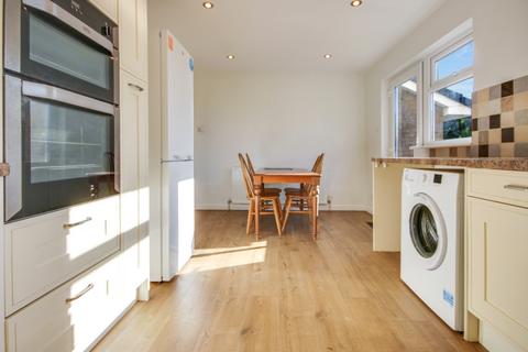 5 Barlow Road, Barnstaple, EX31 1TR