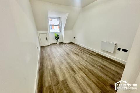 2 bedroom flat to rent, 17 Ladywell Street, Plaistow Grove, London