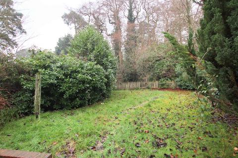 25 Pinewood Close, Croydon, CR0 5EX