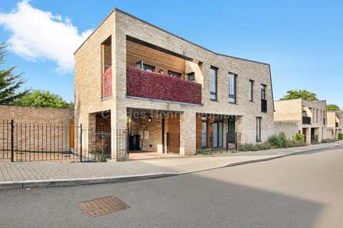 Hammond Close, High Barnet, EN5