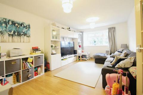 2 bedroom maisonette to rent, Mallow Park, Maidenhead SL6