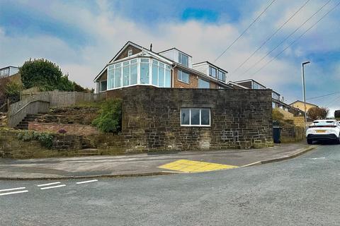 1 Ashlar Grove, Queensbury, Bradford, BD13 2SP