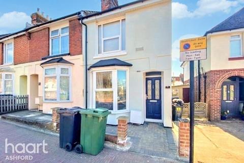 3 bedroom end of terrace house for sale, West Street, Ashford