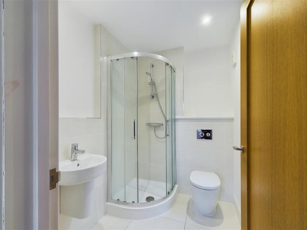 En suite 2