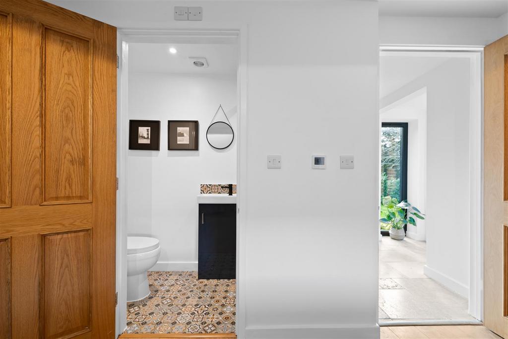 Ensuite shower room
