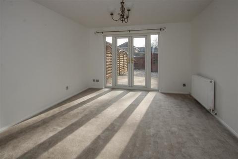 2 bedroom terraced house for sale, Spalt Close, Hutton, Brentwood