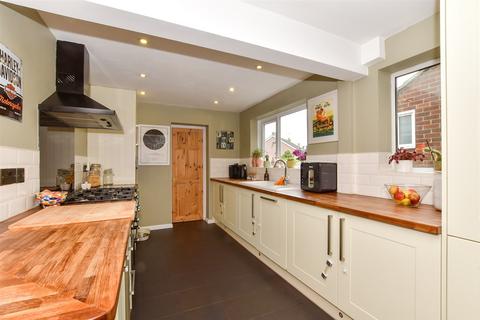 4 bedroom detached house for sale, Pinewood Close, Ramsgate CT12