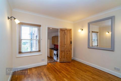 2 bedroom terraced house for sale, Calvert Road, Barnet EN5