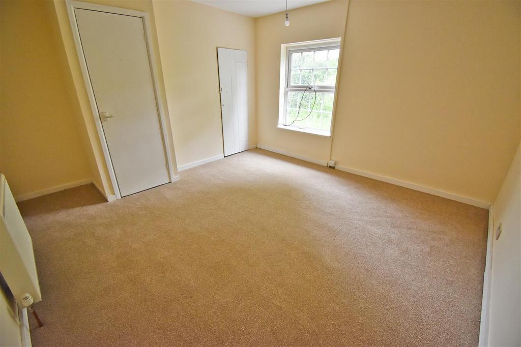 Bedroom 1.1.jpg