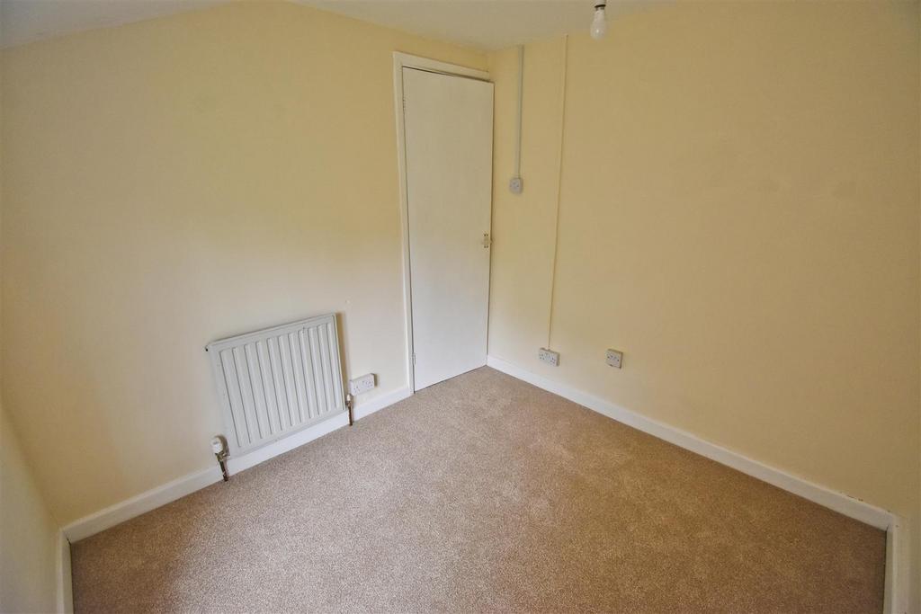 Bedroom 2.2.jpg