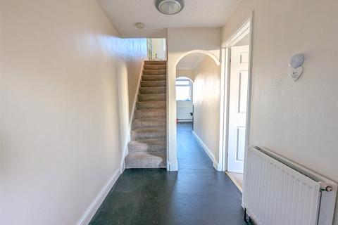 28 Cotswold View, Kingswood, Bristol, BS15 1TY