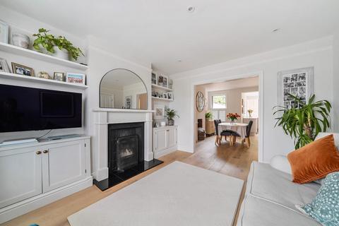 23 Bray Road, Guildford, GU2 7LQ