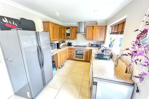 10 Boldon Lea, Boldon Colliery, NE35 9BT