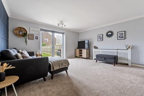 3 bedroom terraced house for sale, Cedar Avenue, Spixworth NR10