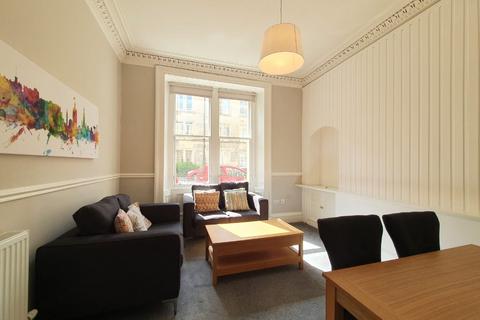 2 bedroom flat to rent, Caledonian Place, Edinburgh, EH11