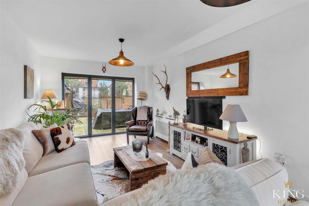 King Homes-01.jpg