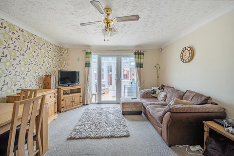 3 bedroom semi-detached house for sale, Redwood Avenue, Sleaford, Lincolnshire, NG34