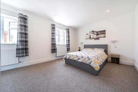 1 bedroom flat for sale, Padworth,  Reading,  RG7